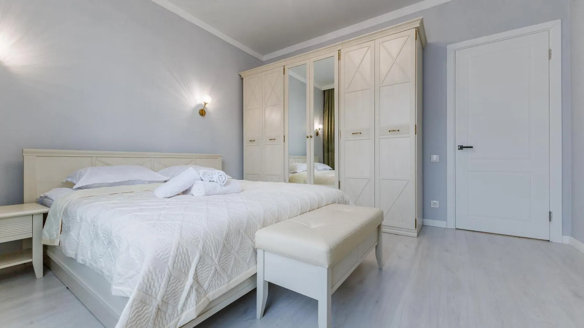 Urban 2-Bedroom Apartment Apple City Residense Αστάνα