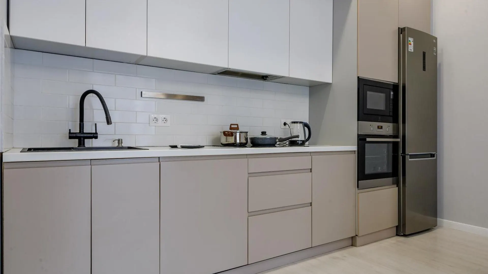 Urban 2-Bedroom Apartment Apple City Residense Nur-Sultan