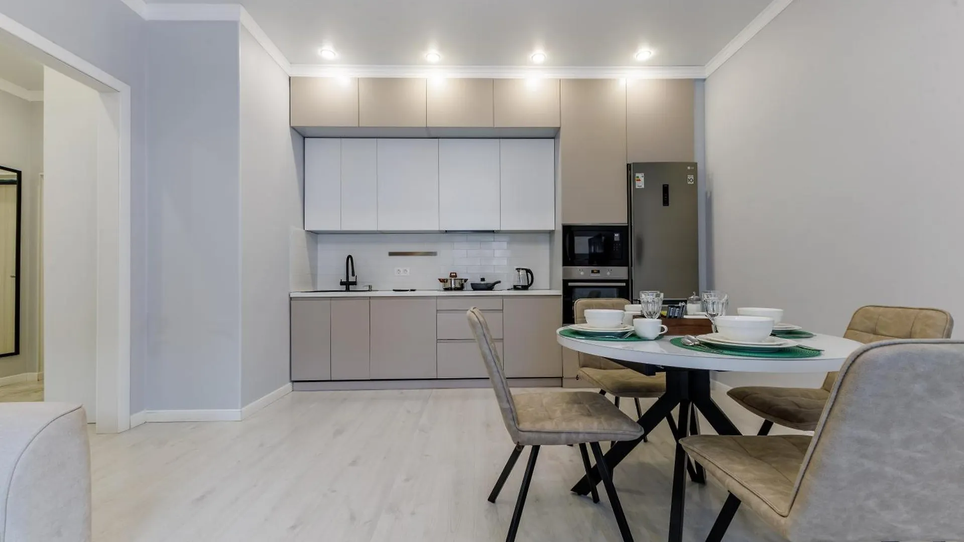 Urban 2-Bedroom Apartment Apple City Residense Nur-Sultan